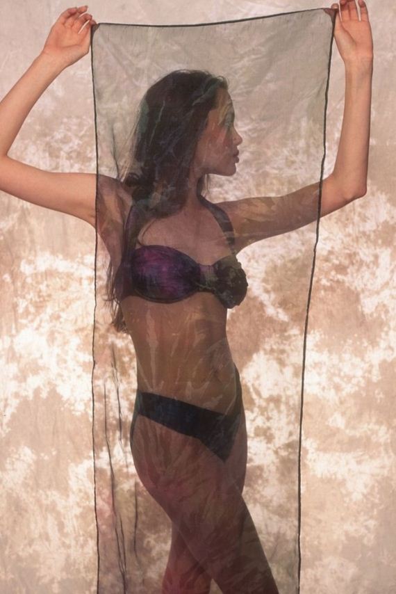 Angelina-Jolie -Swimsuit